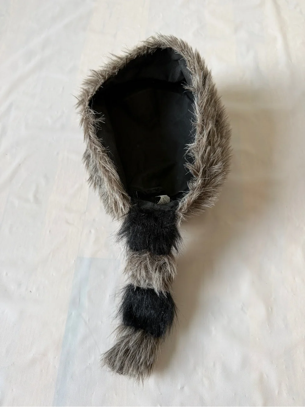 Rinco Faux Fur Coonskin Cap Hat Raccoon Tail Brown Grey ⁠Davy Crockett⁠ ⁠kids OS